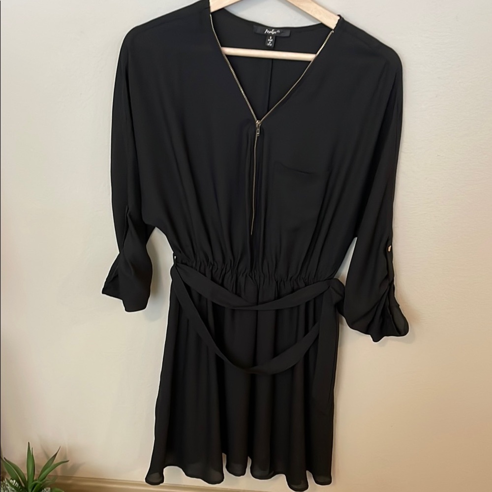 Papaya Black V-Neck Cuffed Sleeve Sundress